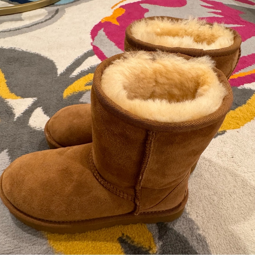 Ugg classic chestnut Classic Short II Boot